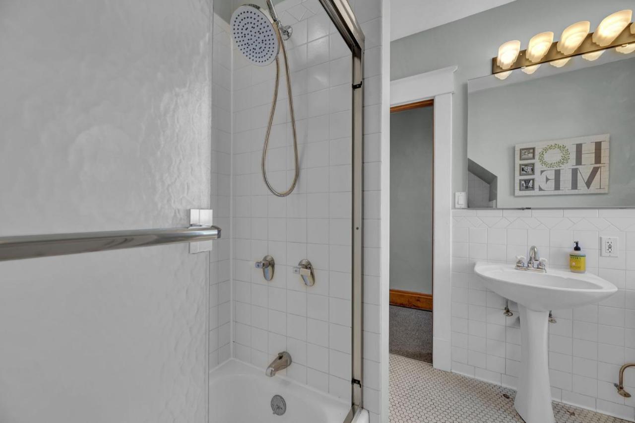 Oakley Square 3Br Charmer - Total Walkability Home 辛辛那提 外观 照片